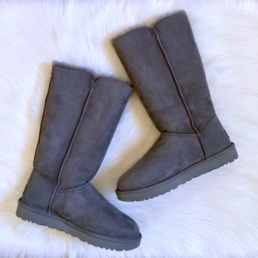 UGG Grey Bailey Button Triplet II Boots - Picture 2 of 7